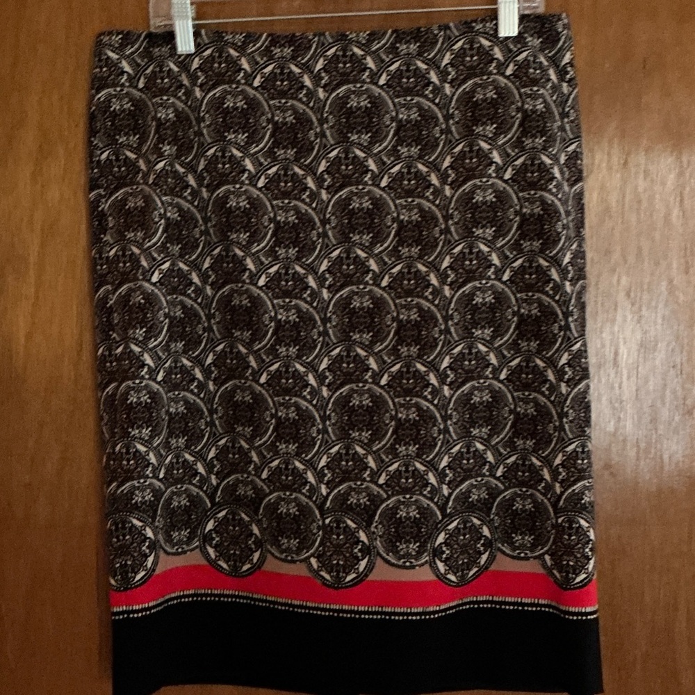Lord & Taylor Black and Red Patterned Pencil Skirt